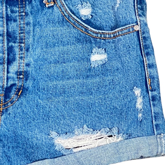 Forever 21 High Rise Distressed Button Fly Medium Wash Jean Shorts Size … - Picture 3 of 11
